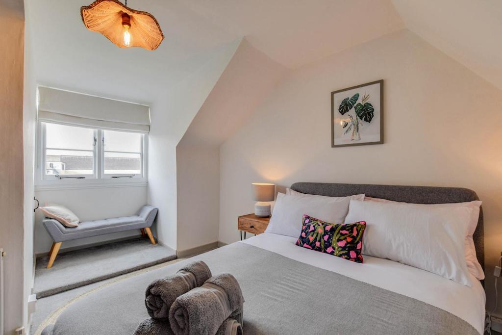 Cheerful 3 Bed Grade II Central Cottage Cirencester Eksteriør billede